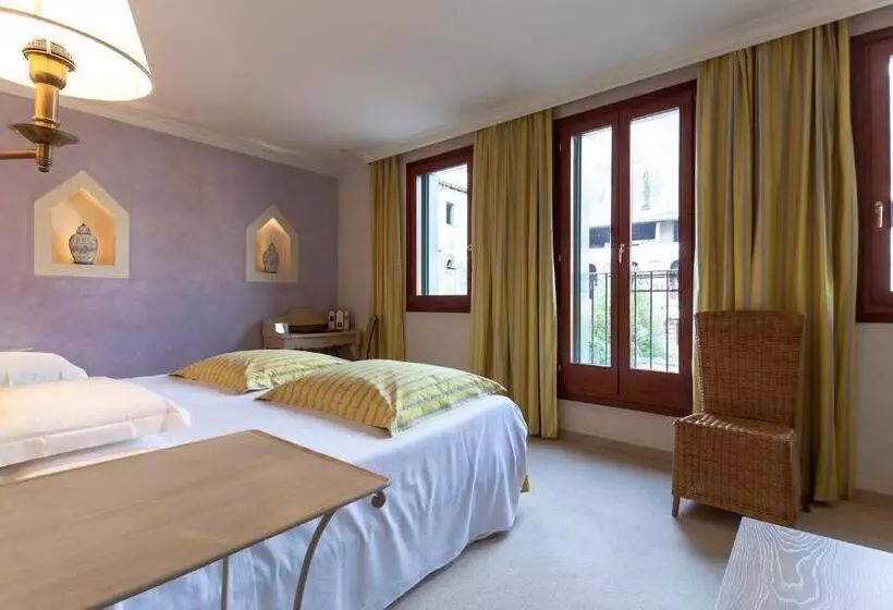 ジュニアスイート, Charming Hotel Dei Chiostri