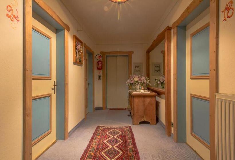 غرفة كومفورت, Digonera Historic Hotel B&b