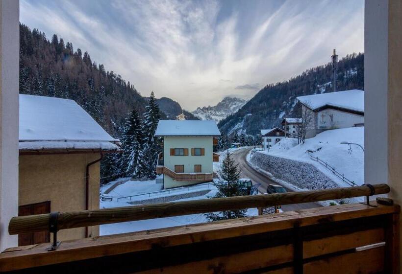 غرفة كومفورت, Digonera Historic Hotel B&b