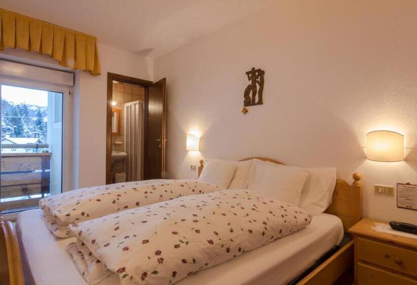 غرفة كومفورت, Digonera Historic Hotel B&b