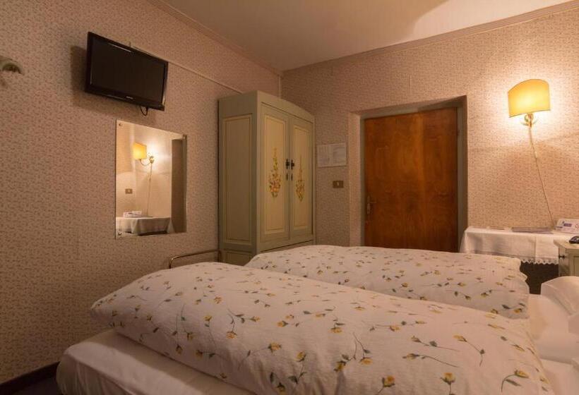 Классический Номер, Digonera Historic Hotel B&b