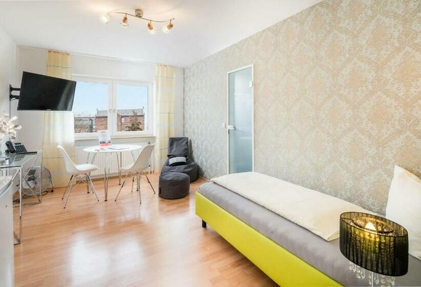 اتاق استاندارد یک نفره, Am Gottesauer Schloss