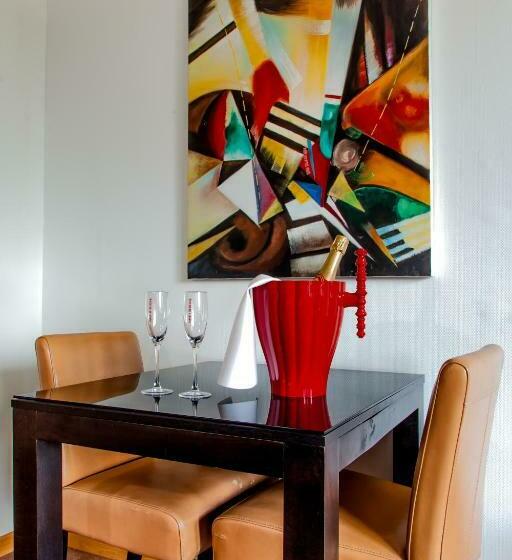 مجموعه ویستا شهر, Diamant Suites Brussels Eu