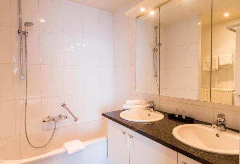 سوییت با چشمانداز باغ, Diamant Suites Brussels Eu