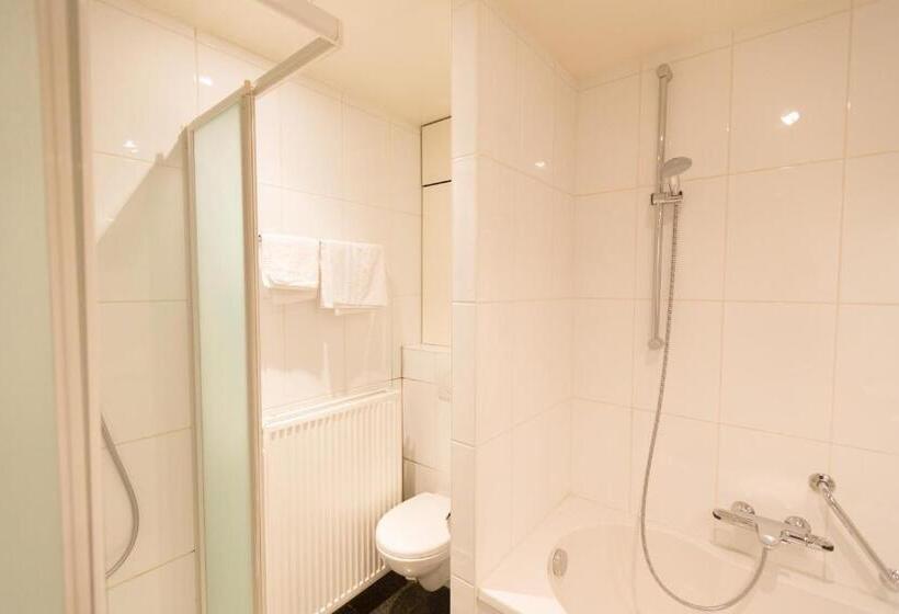 سوییت با چشمانداز باغ, Diamant Suites Brussels Eu