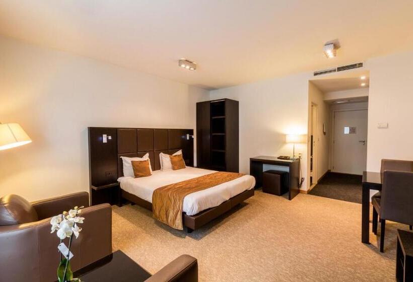 سوییت با چشم‌انداز باغ, Diamant Suites Brussels Eu