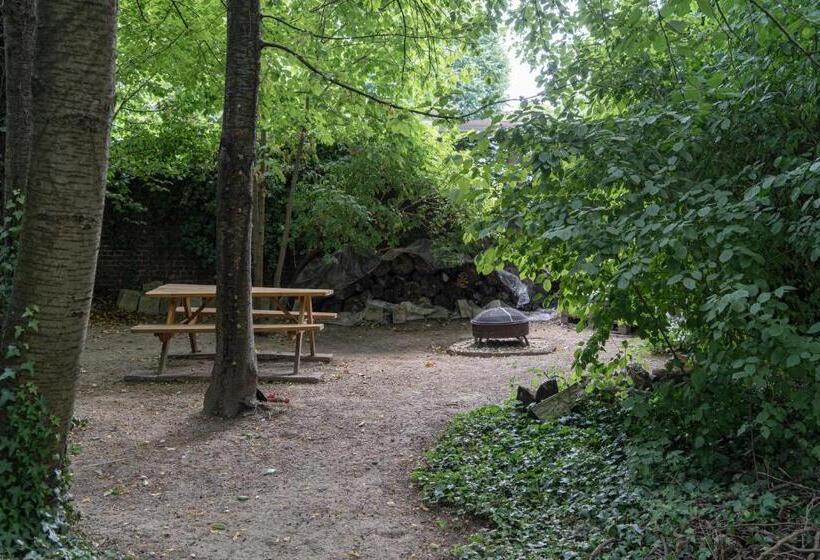 استودیوی سوپریور, Diamant Suites Brussels Eu