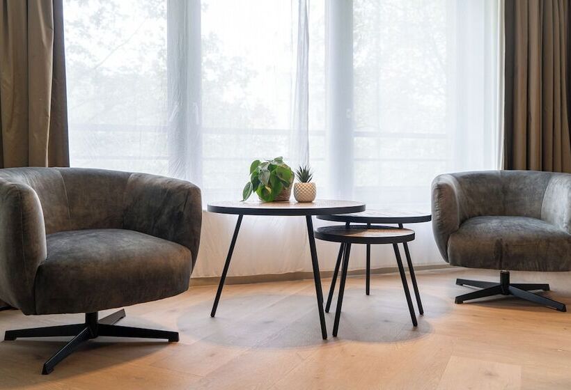 استودیوی سوپریور, Diamant Suites Brussels Eu