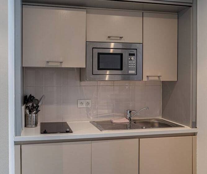 استودیوی سوپریور, Diamant Suites Brussels Eu