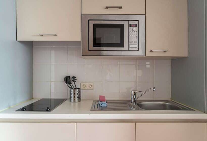 استودیوی سوپریور, Diamant Suites Brussels Eu