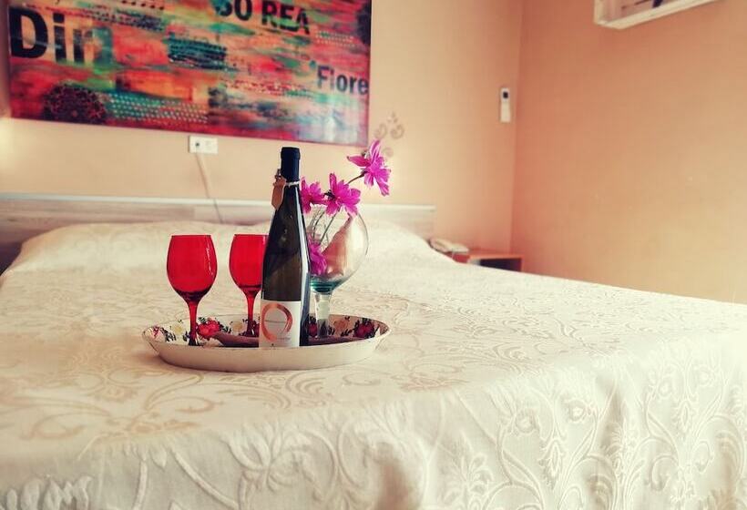 Номер Стандарт, Eva La Romantica