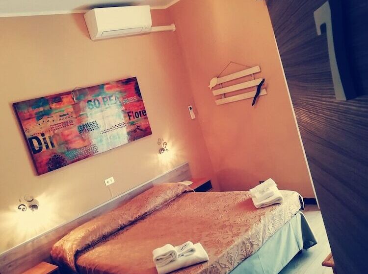 Номер Стандарт Трехместный, Eva La Romantica