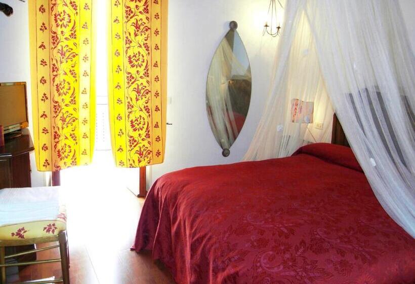 חדר דלוקס עם מרפסת, Guest House Il Borgo Di Sempronio