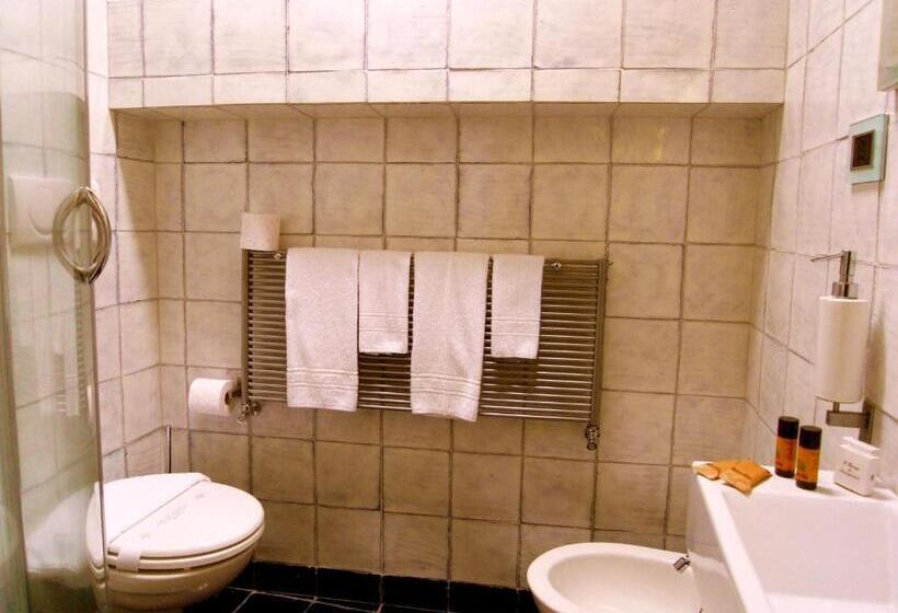 דירת דלוקס 2 חדרי שינה, Guest House Il Borgo Di Sempronio