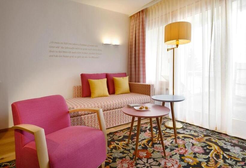 豪华房间, Hohenwart