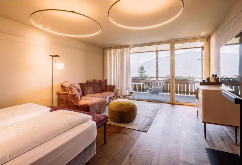 小型套房, Hohenwart