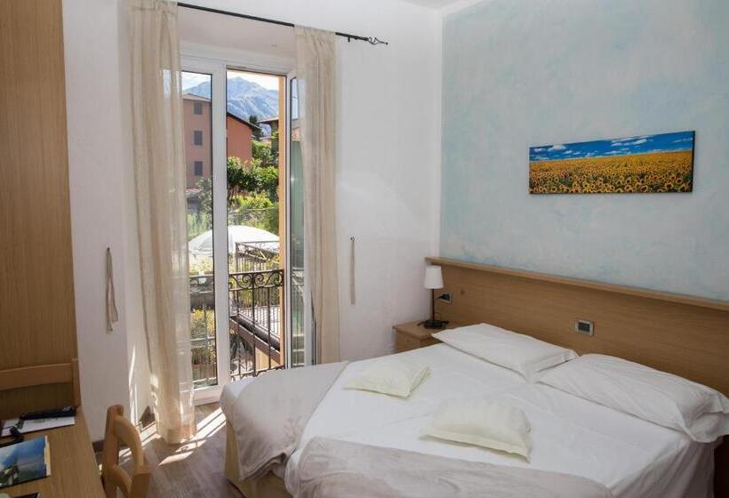 スタンダードルーム, Lauro