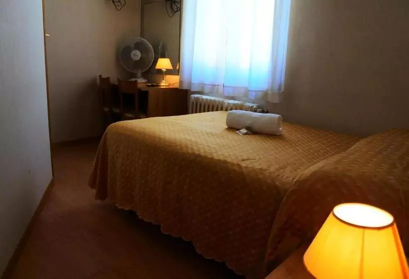 اتاق استاندارد یک نفره, Loreto
