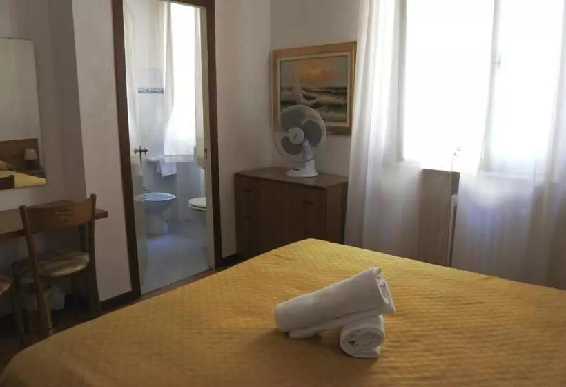 اتاق استاندارد, Loreto