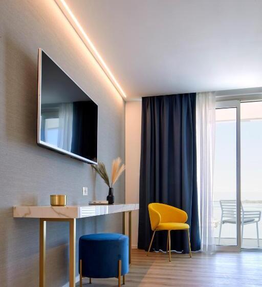 Номер Deluxe Вид на Озеро, Riva Palace