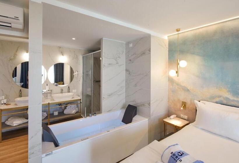 جناح مطل على البحيرة, Riva Palace