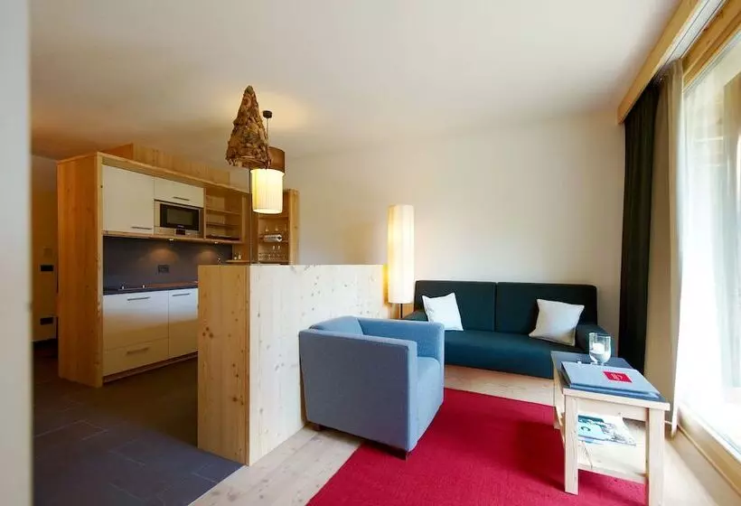 スイート, Lagació Hotel Mountain Residence