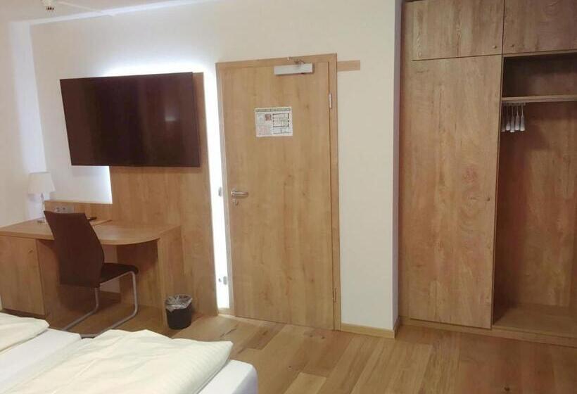 수피리어 트리플 룸, Gasthof Zum Löwen