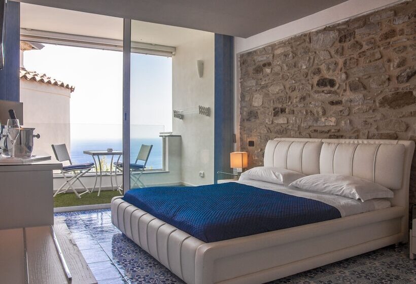 سوییت جونیور با چشمانداز دریا, Residenza D'epoca Tamara