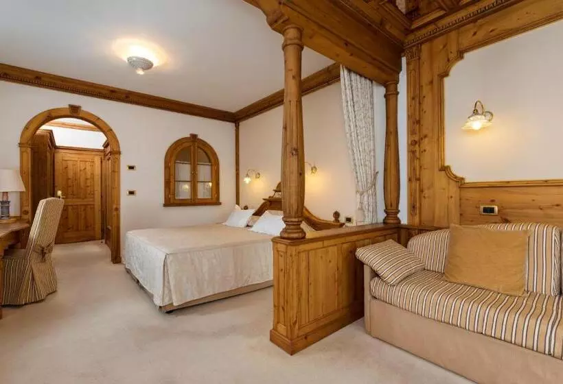 バスタブ付きデラックスルーム, Sporthotel Arabba