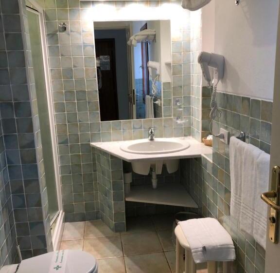 غرفة قياسية مطلّة علي البحر, Villa Gemella