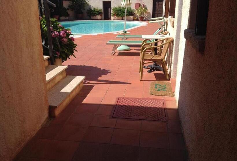 غرفة قياسية, Villa Gemella