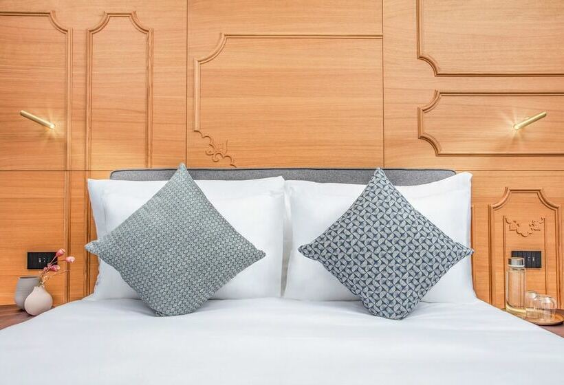 Superior Zimmer mit Ausblick, Villars Palace