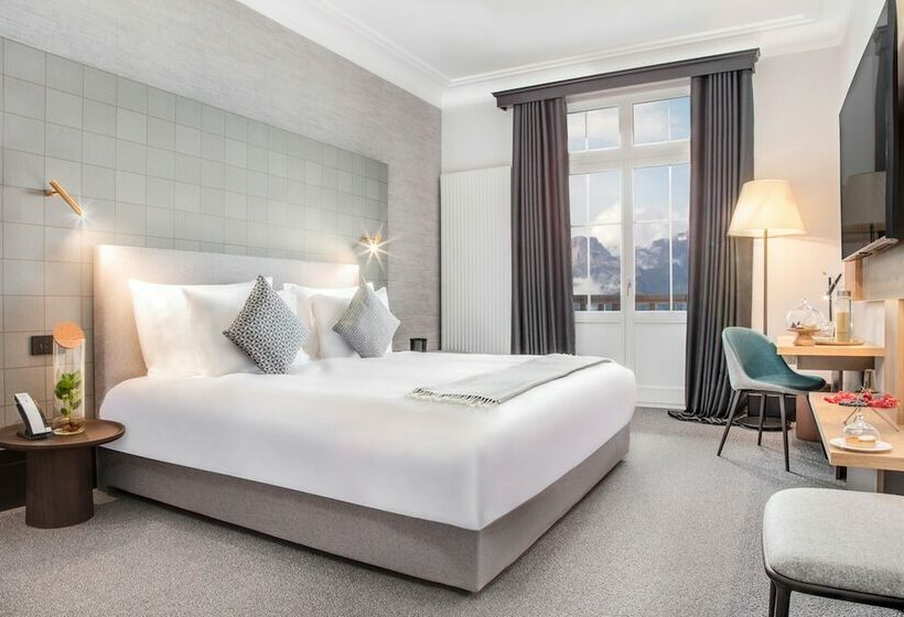 Prestige Zimmer, Villars Palace