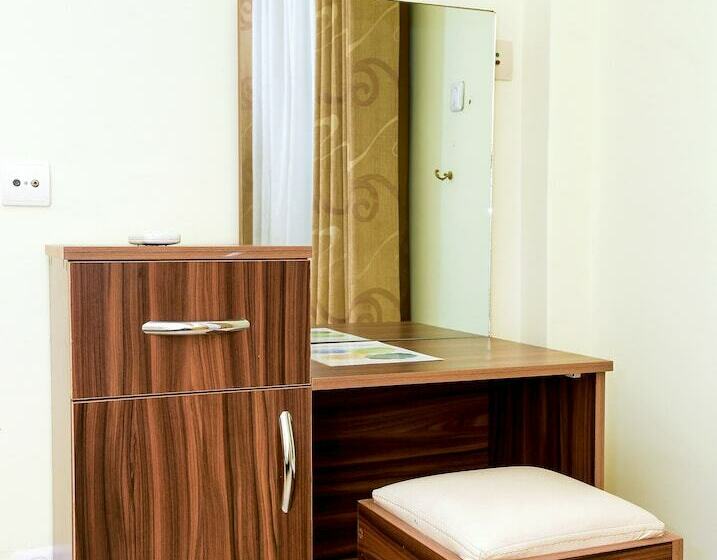 استودیو کامفورت, Loumia Premium Residency