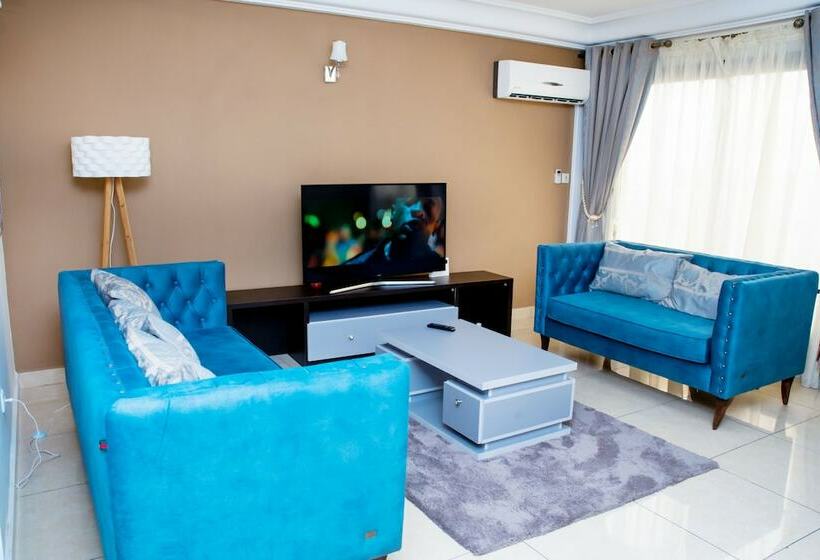 استودیو کامفورت, Loumia Premium Residency