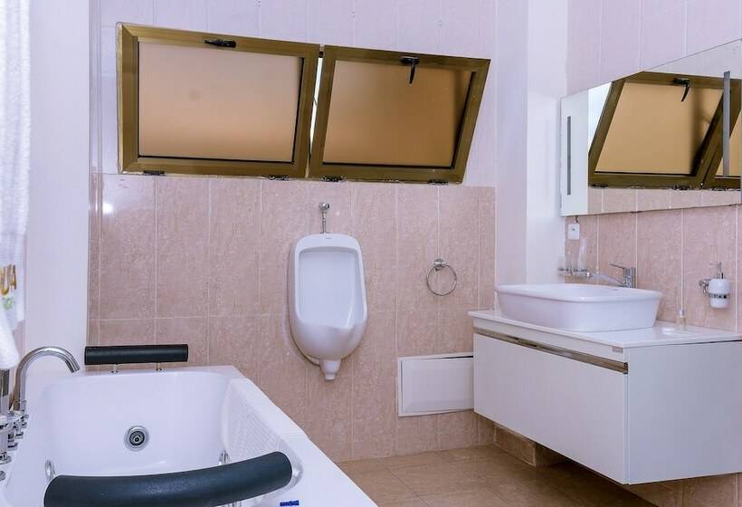 آپارتمان لوکس 2 خوابه, Loumia Premium Residency