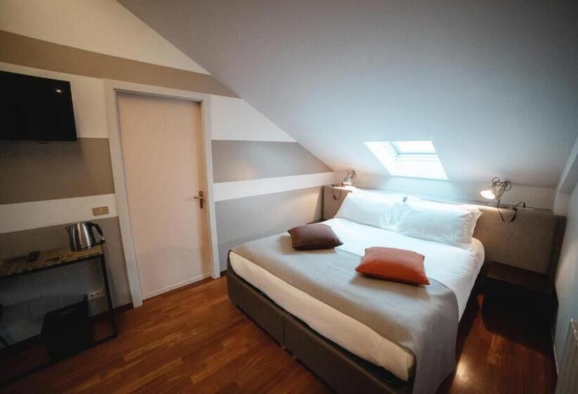 غرفة ديلوكس ثلاثية, Casa Agnese