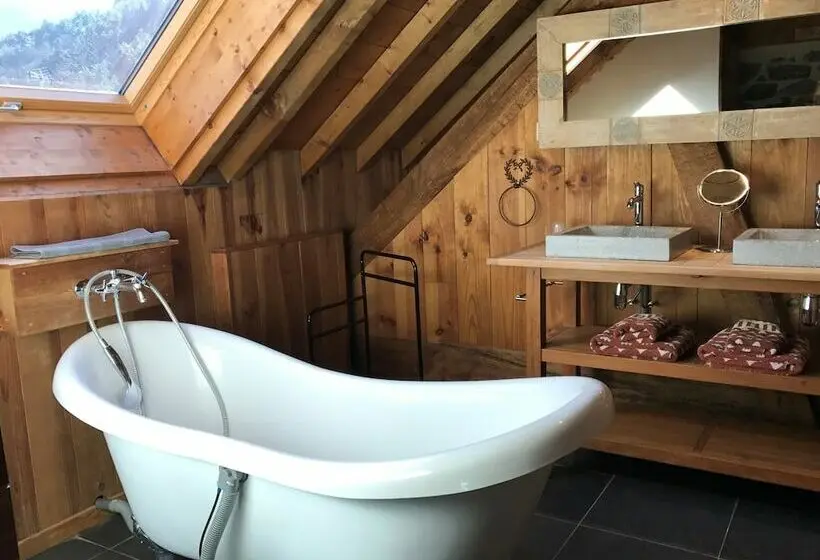 スイート（家族用）, Chambres D Hôtes   La Clé Des Bois