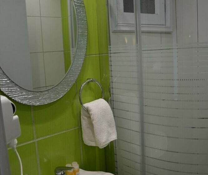 オーシャンビュースタンダードルーム, Ifigenia