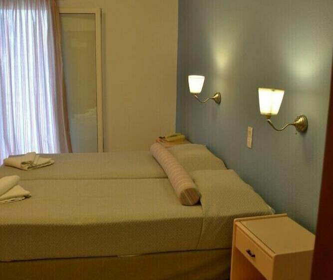 プールビュースタンダードルーム, Ifigenia