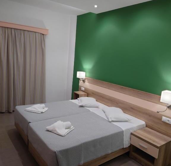 エコノミールーム, Ifigenia