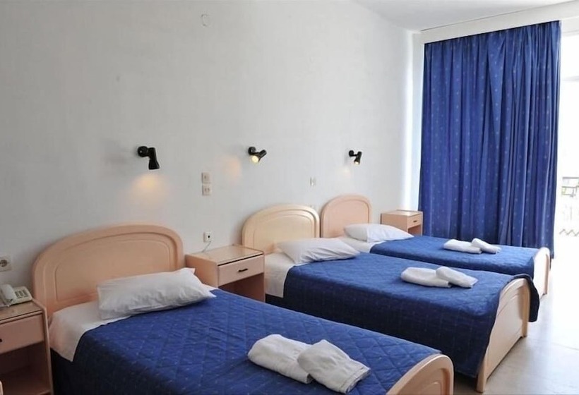 スタンダードトリプルルーム, Ifigenia