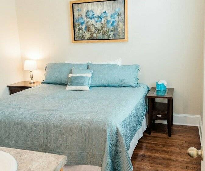 جناح كومفورت, Capernaum Lakeside Lodge