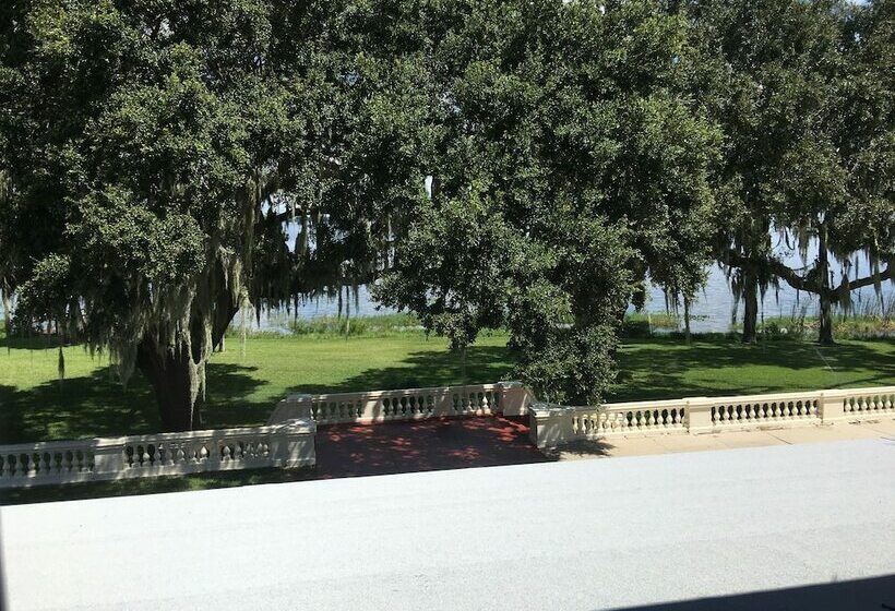 غرفة كلاسيكية سرير مزدوج, Capernaum Lakeside Lodge