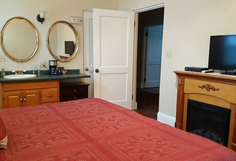 غرفة كلاسيكية سرير مزدوج, Capernaum Lakeside Lodge