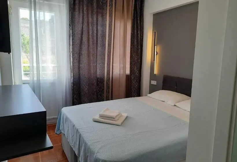 エコノミールーム, Ephesian Hotel & Guesthouse