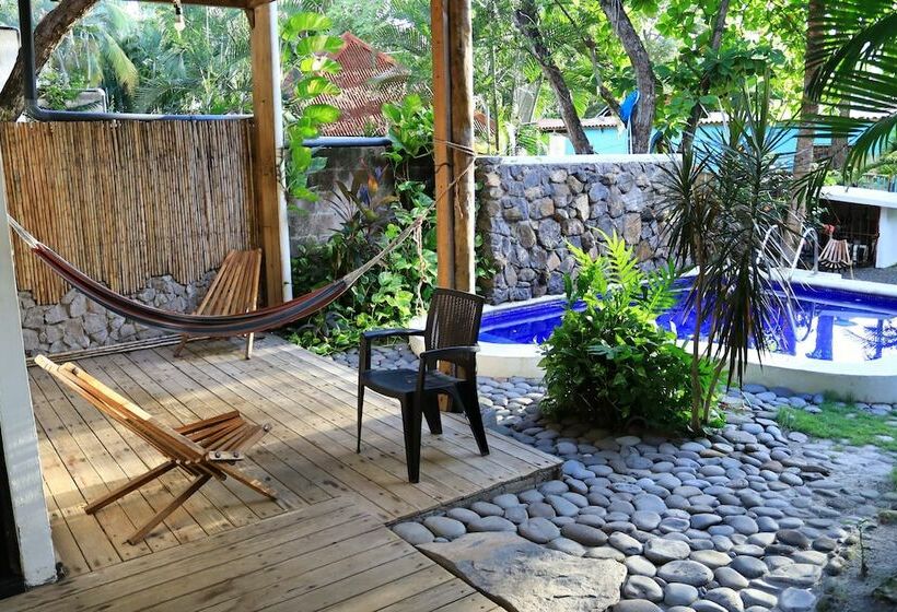 إستوديو كومفورت, Eco Del Mar