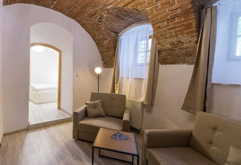 标准间, Pension U Zámku