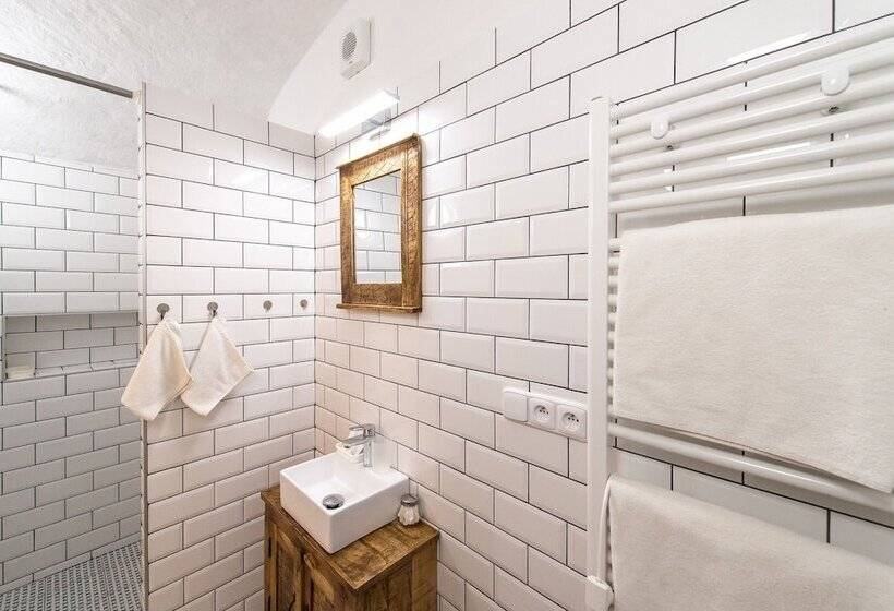 标准间, Pension U Zámku