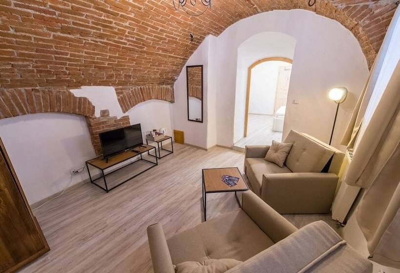 标准间, Pension U Zámku